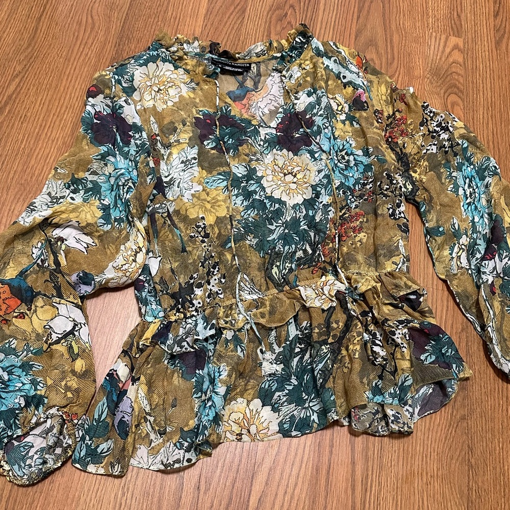 HEMANT & NANDITA Floral Blouse